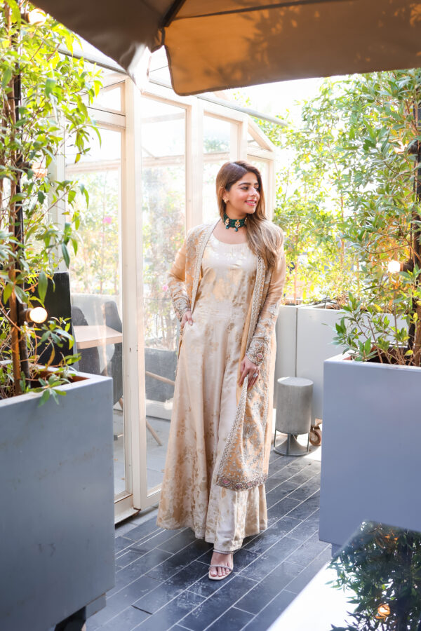 Ayaana Set