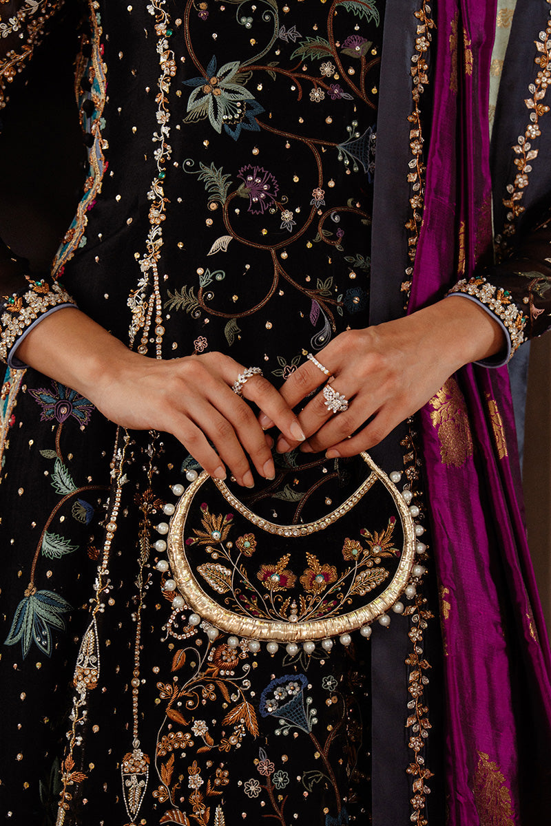 ZEENAT
